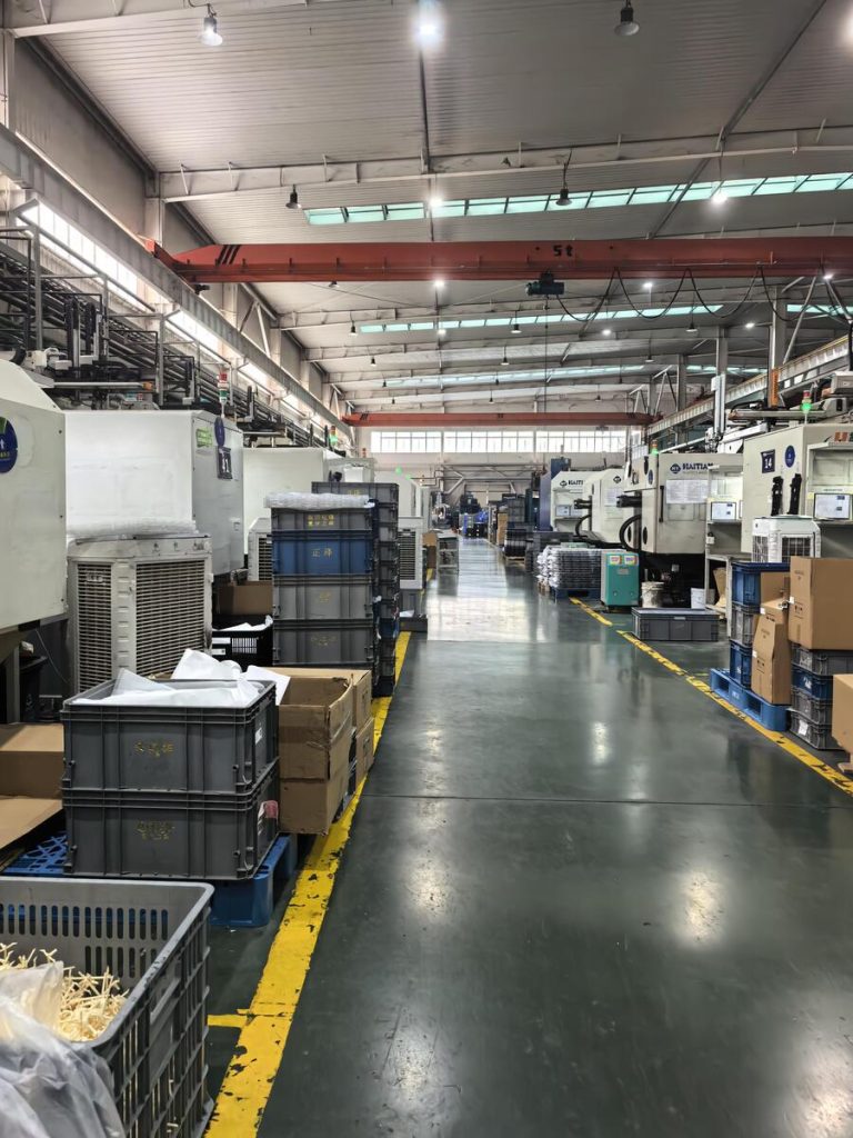 YXT CNC machine shop - precision CNC machine shop production line
