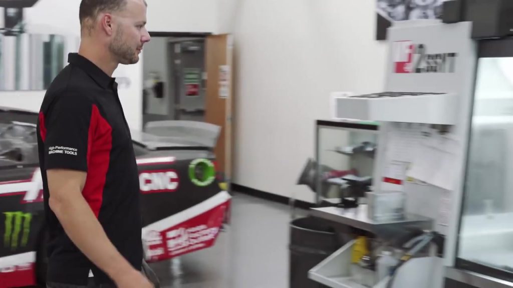 CNC Milling Services Process Video 03