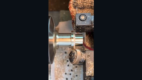 CNC Turning Process 08
